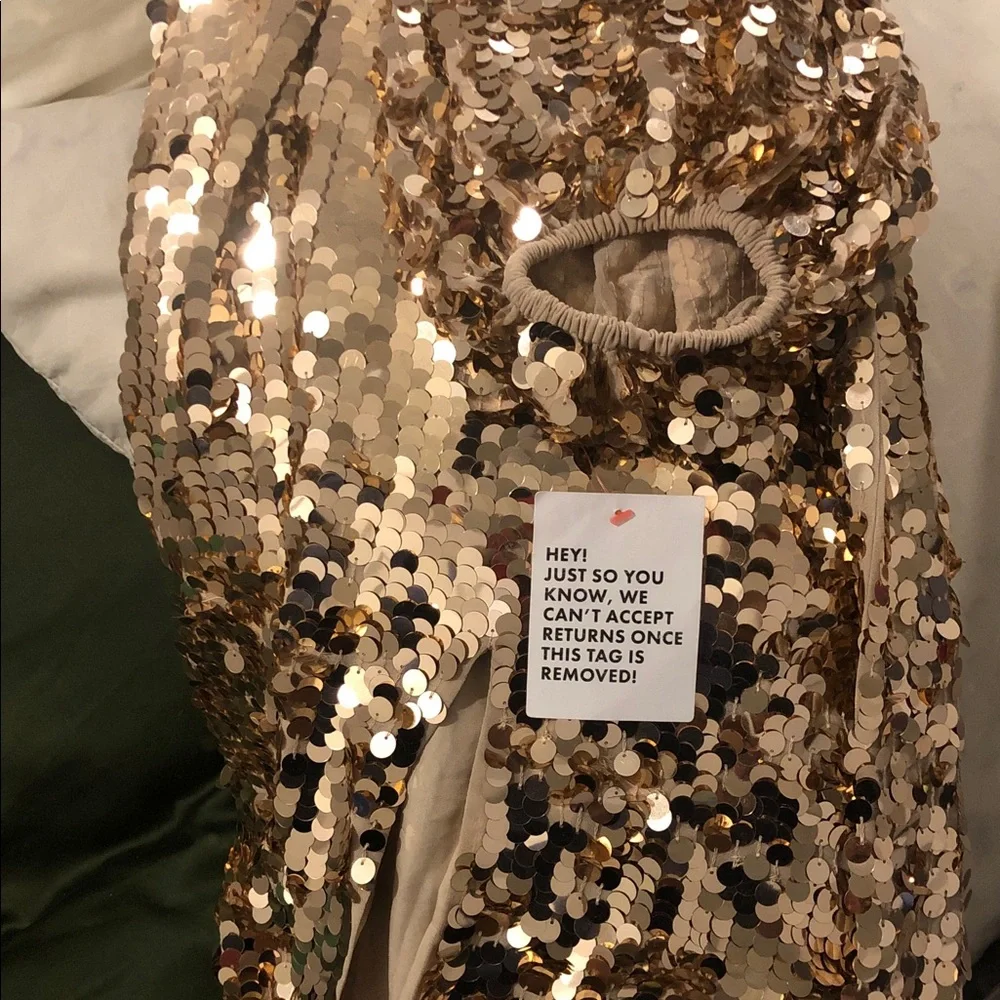 ASOS edition Curve batwing sequin wrap midi dress in gold - Picture 3 of 12